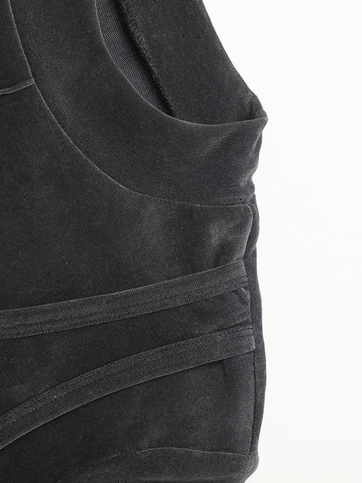 黑灰色丝绒假两件高领上衣 拼接镂空设计修身长袖 秋冬小众设计感内搭打底衫 商品图2