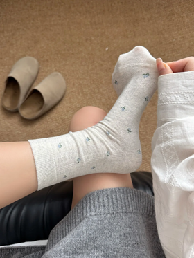 <曾小咸推荐> 法式小碎花中筒袜 日常价79.99/3双！ 活动价39.99/3双！！！【预售款，预计3-15天发货】