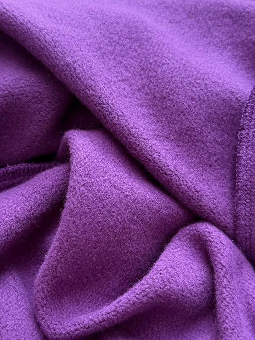 D112729男女情侣款刺绣圆领立裁拼接加绒卫衣 商品图12