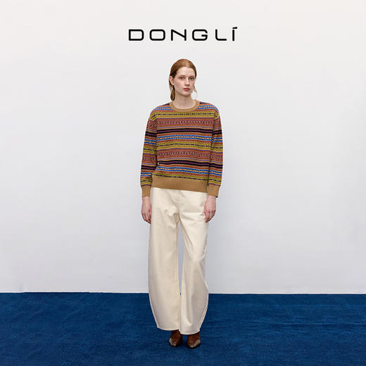 东黎 • 童心未远 林间画册 山羊绒女士冬季提花圆领套衫 5574 商品图2