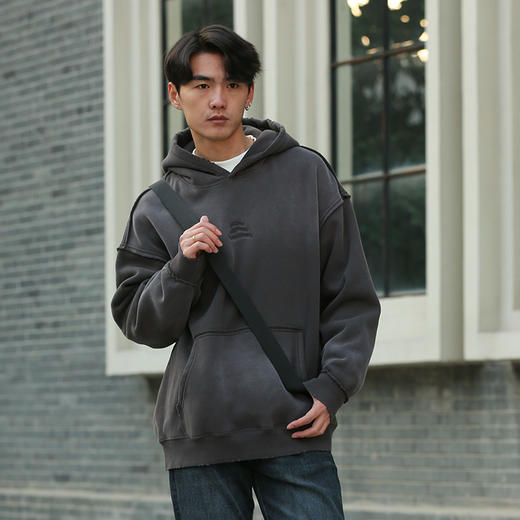 DRONKOO 2025 连帽前三排刺绣字母洗水做旧复合绒微阔厚卫衣 商品图1