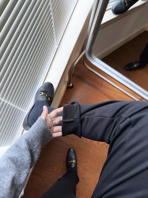 冬季怎么少的了一条百搭的烟管裤呢！加绒小黑裤！ 商品图8