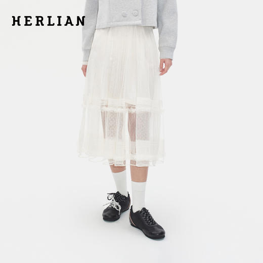 Herlian2025冬季新品塔克褶设计多层次波点网纱长裙女士 商品图0