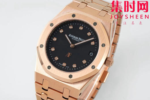 IPF爱彼皇家橡树15202系列 “大众情人”超薄精心打磨上市 男士腕表 小手腕福音
【精彩细节】表盘尺寸39mmX8.6mm 商品图2