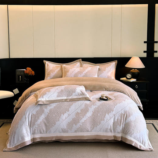 百丽安娜牛奶绒全消光四件套200*230cm 商品图6