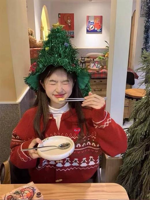 D112718复古和童趣几何图形和小人圆领针织毛衣开衫 商品图0