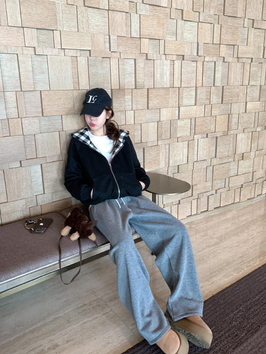 <曾小咸推荐> 现货秒杀！微信超特价！黑色格子夹棉连帽外套 日常269.99 立减120 秒杀149.99！ 商品图5