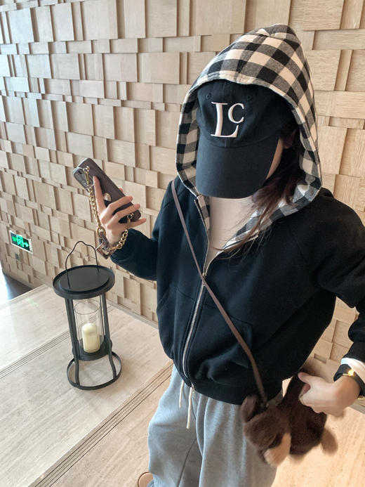 <曾小咸推荐> 现货秒杀！微信超特价！黑色格子夹棉连帽外套 日常269.99 立减120 秒杀149.99！ 商品图10