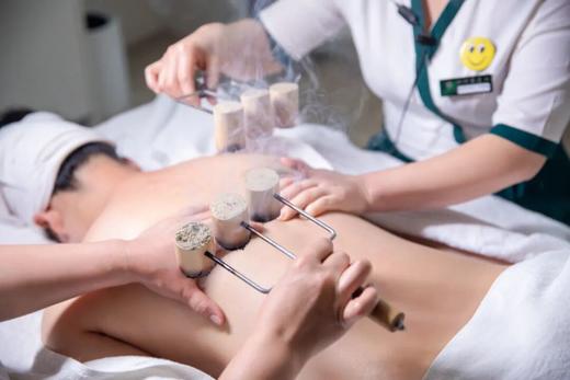 【丽江读本X四叶草美业】99元抢中医蜂毒艾灸理疗+冬季补水王套餐（原价999元）！ 商品图3