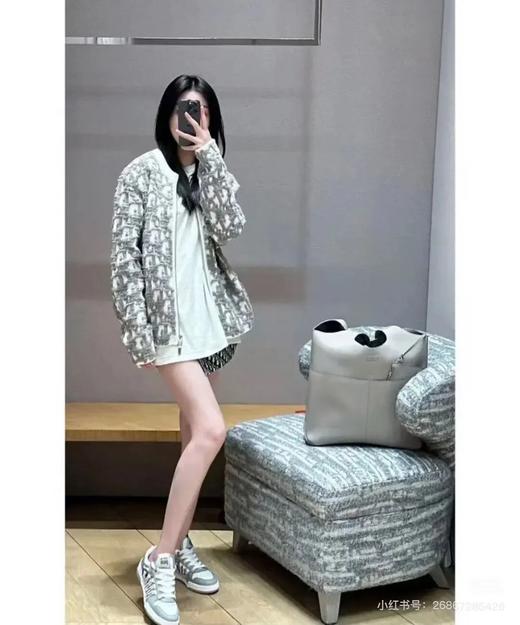 DIO情侣款满印提花针织开衫毛衣 商品图1