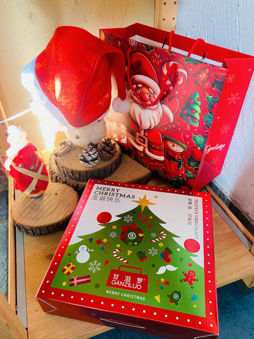 圣诞节🎄一年只卖一季⚠️ 还原松露巧克力最初的味道✅ 🎄圣诞限定🎁 甘滋罗.松露形巧克力（圣诞快乐礼盒） 🌟🌟🌟🌟🌟🌟 ✅下单赠送圣诞帽🎅  商品图2