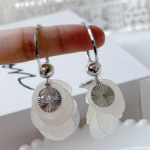 圆形切割吊坠简约精致银针耳环纪念日百货门店同款162546102 商品图3