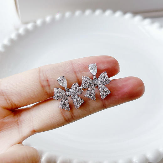 水钻蝴蝶结耳环女轻奢复古气质满钻耳夹-纪念日百货门店同款167750807 商品图4