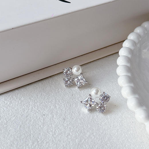 爆闪锆石珍珠耳钉女独特绝美2025耳环耳饰银针耳环-纪念日百货门店同款167595763 商品图1
