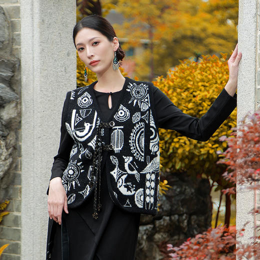 浅梦提花民族风毛织马甲 | 现货加急发 商品图9