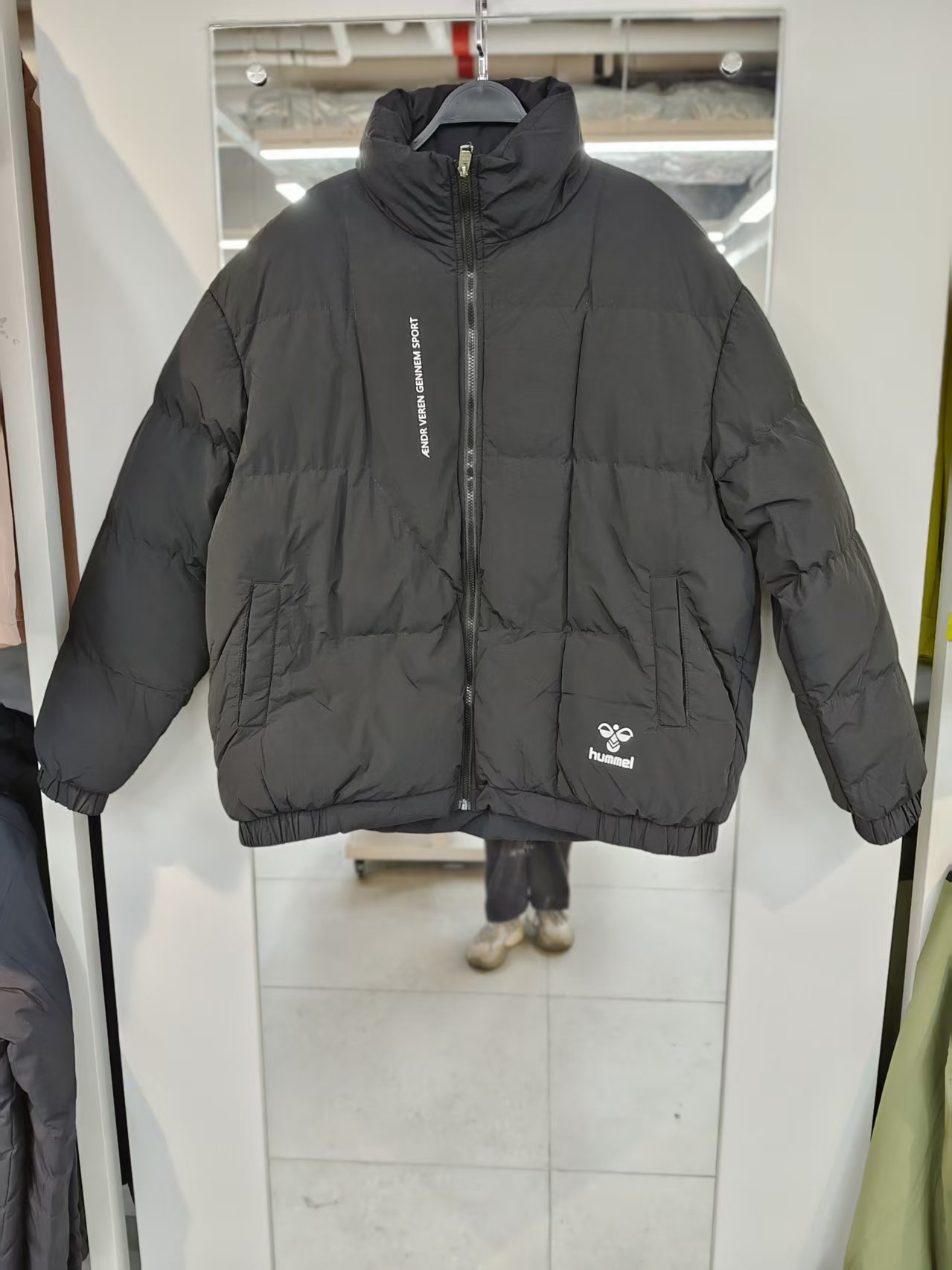 HUMMEL 棉衣 199.9元 QS - 533019 线下同时售卖 不保证有货 无原包装 介意勿拍