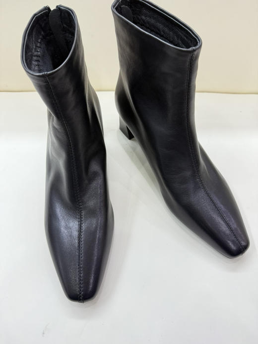 极简羊皮短靴 商品图0