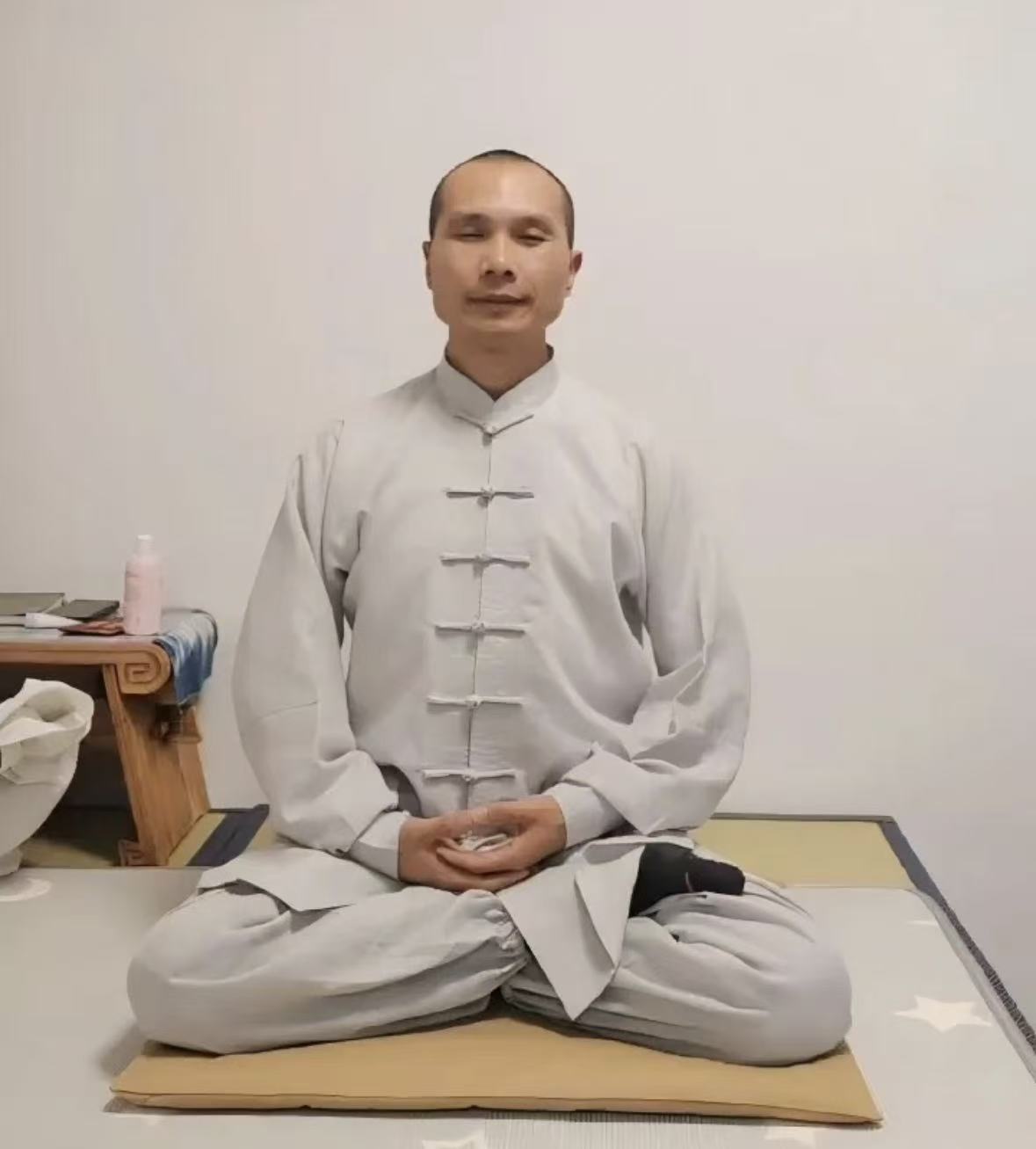 崇一同款棉麻舒适太极服（七天内发货）