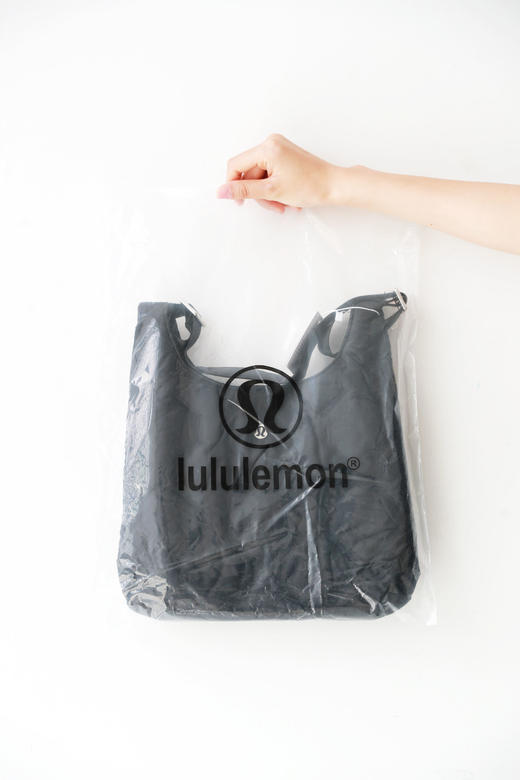 云朵单肩包，重工刺绣工艺。羽绒衍缝大容量瑜伽托特包包C112858 商品图13