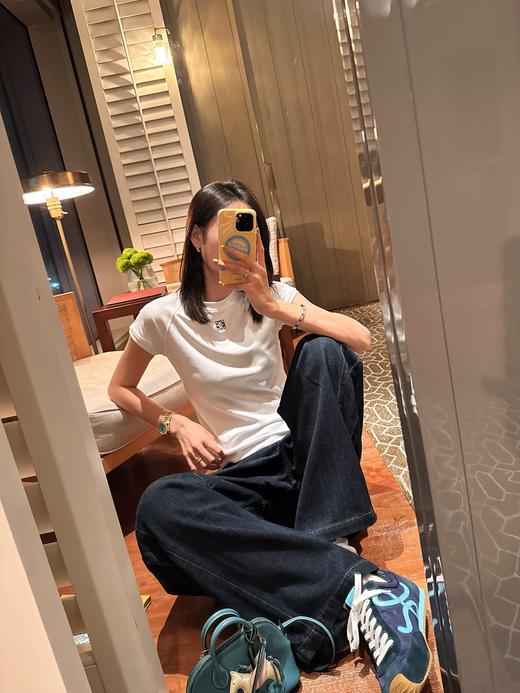 罗意威 25年新品 胸前刺绣打底T恤(KX*MM) 商品图6