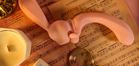 一只会“弯腰”的软萌兔