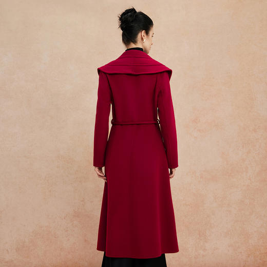 QH961斯尔丽25新款修身气质高雅大翻领手工盘钻轻奢长羊毛大衣 商品图1