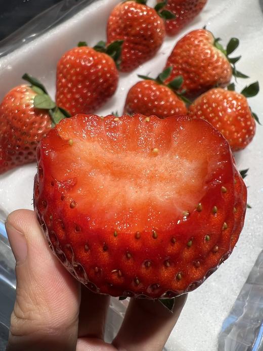 【精品水果】醉西子｜自然熟丹东九九草莓 精选自然熟头茬果 商品图4