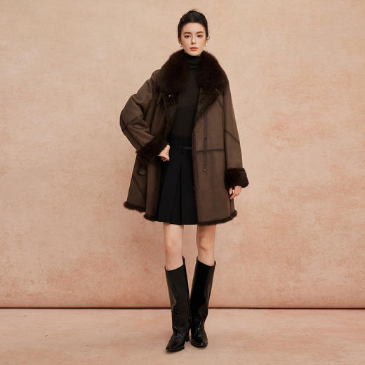 QP601斯尔丽2025冬季新款兔毛皮毛一体中长直身显瘦皮草狐狸毛领 商品图3