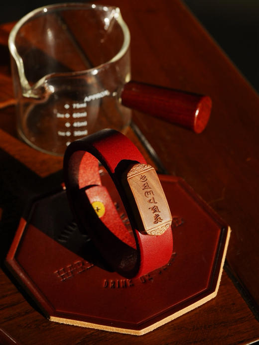 老山檀六字箴言手牌 商品图0