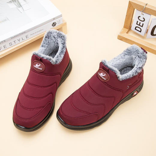 【泰和源厚绒防水情侣棉鞋】一触即暖的裸脚感！厚绒毛，舒适贴合不挤脚！防水防滑材质，轻便柔软，耐脏易打理！【THY-J】 商品图3