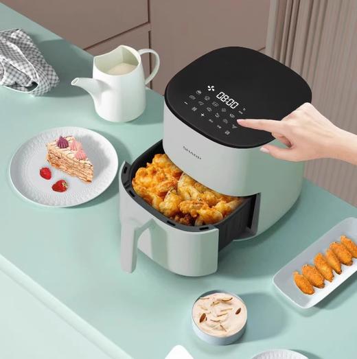 厨艺进阶法宝~ 夏普空气炸锅5L 全息智控镜面屏 微电子控温更精确！ 12项智能菜单 轻轻一点 小白也能做大餐~ 商品图7