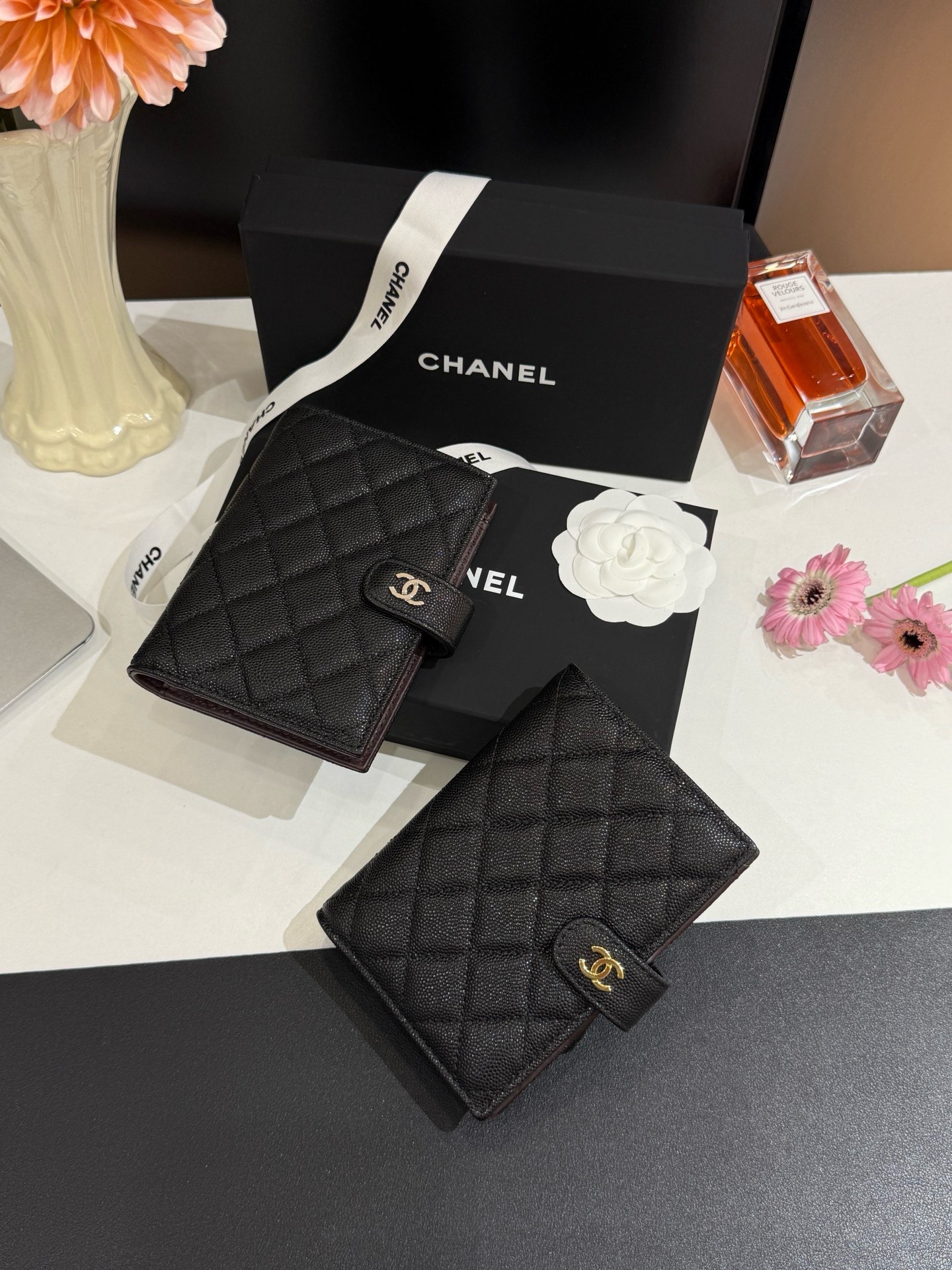 香🌺护照夹·原版皮！原进口鱼子酱牛皮 14*10cm