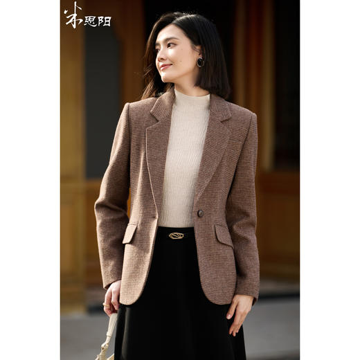 摩卡格纹羊毛夹棉西装 柔挺双感 附赠本布腰带 米思阳2025冬季轻职优雅修身立裁羊毛格纹一粒扣西装外套女5626 商品图3