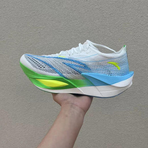 ANTA安踏C202 6 PRO 补色跑步系列男跑鞋112615576R 商品图1