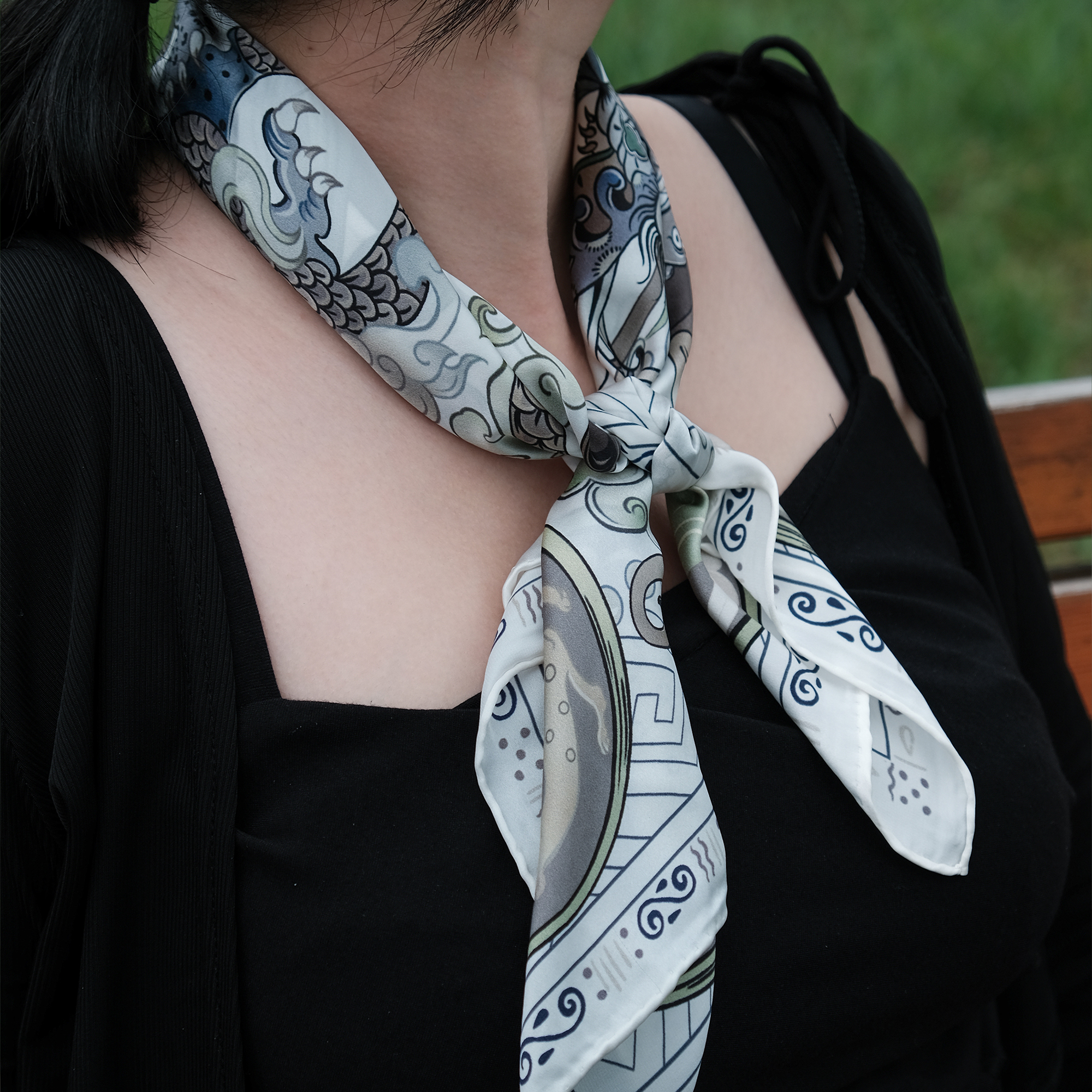 文物元素艺术丝巾两款可选 双面真丝绸缎披肩丝巾 纪念礼物