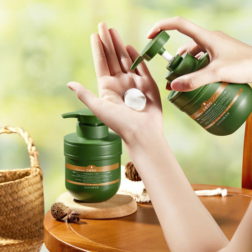 【三瓶】JIANNI白檀雪松 香氛级护手霜 | 滋润保湿 清爽好吸收 300g/瓶大容量 商品图4