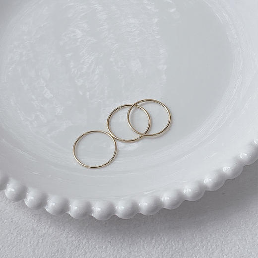 极简设计低调金属质感j金色戒指-纪念日百货门店同款167443727 商品图1