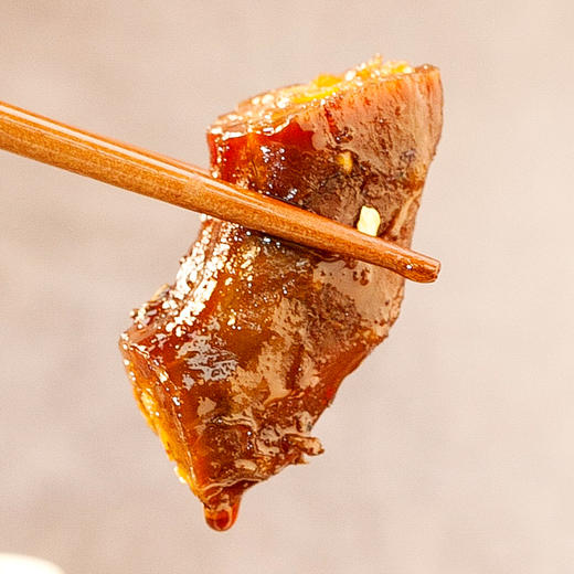【门店同款】香辣鸭脖230g盒装 现做现发微辣口味 卤味零食小吃休闲食品湖北特产 商品图3