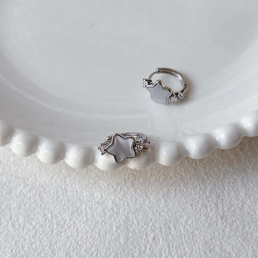 简约百搭五角星猫眼耳圈耳扣纪念日百货门店同款162998281 商品图3