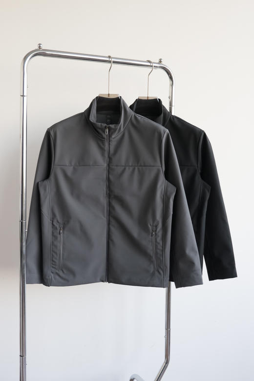 1U1U 秋冬款软壳，防风防泼水夹克外套 WT933 商品图2