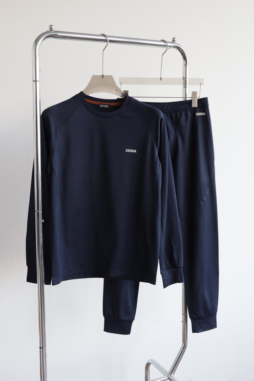 E.Z 25新款男士秋冬款发热加绒保暖内衣套装 PJ048 商品图5