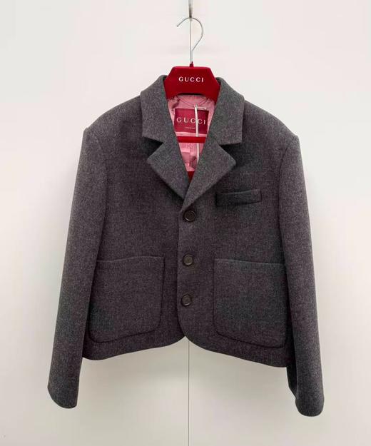 女款短款西装外套hu012 商品图0