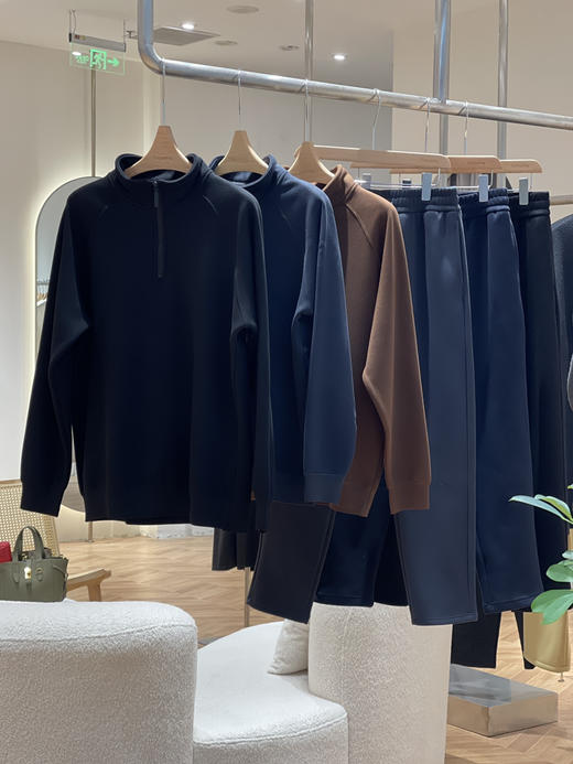 【品牌直发】仅💰69元抢 100%专柜正品  英国轻奢品牌Gesamy男士加绒半拉链卫衣，含羊毛抗寒！裤子配套的衣服终于来了，超有型‼️“男人们”只需要干干净净！一套买起来 商品图0