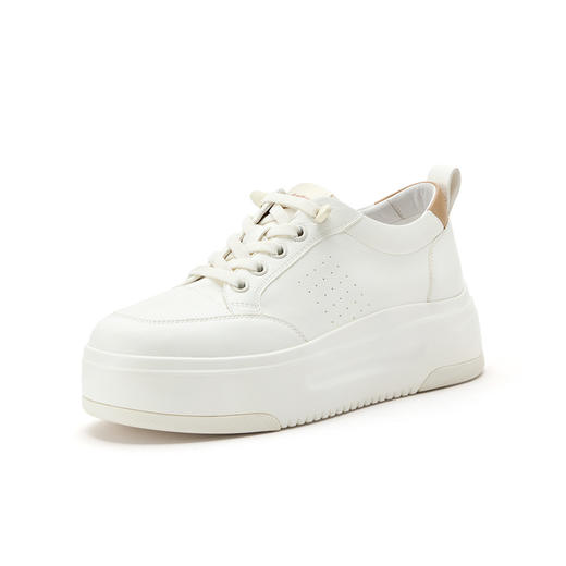 【云粉节】BF楼Bata小白鞋女2026春款时尚百搭厚底增高休闲鞋UEN36AM6    吊牌价1059   活动价739 商品图0