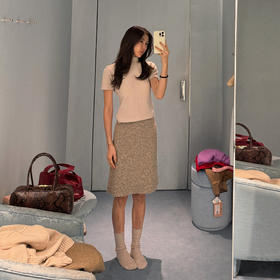 ROMI STUDIO“简约老钱”羊羔毛丝光羊毛针织A字半身裙 RWCWXG6895