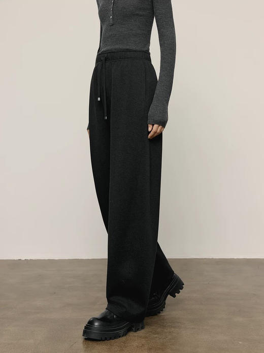 【秒杀价已调 直接拍】PM麦家 弯刀糯米裤 极简风 垂感够够的香蕉裤 商品图0