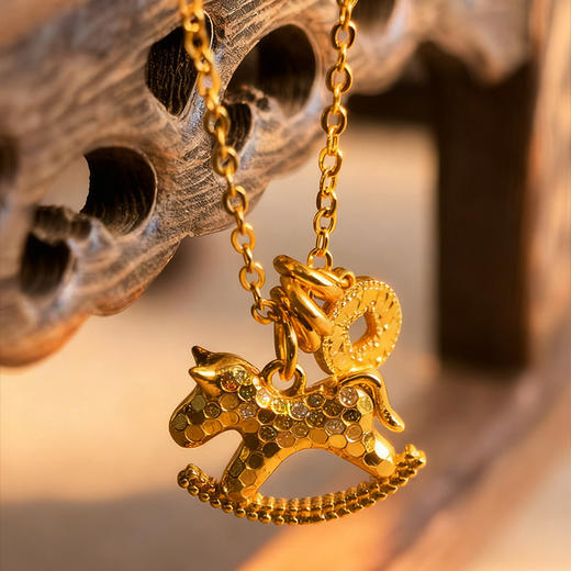 BAOFANDI宝梵迪新款新年红小马吊坠女本命年{马上有钱}爆款时尚高级感项链/手链BF 商品图3