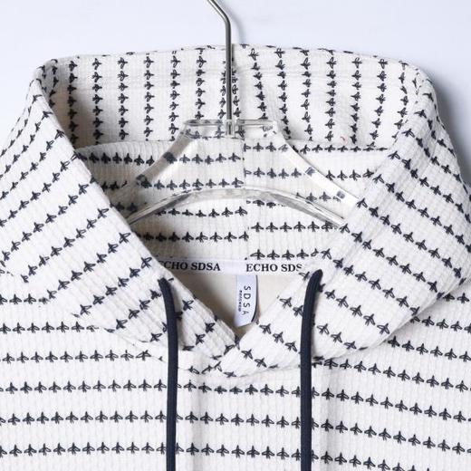 WY1458SDSA男士秋冬新款痞帅男装简约撞色条纹连帽卫衣百搭肌理感上衣 商品图2