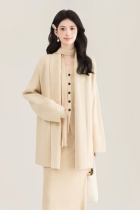 Le Malene 高级感慵懒风针织开衫半裙三件套装 21796