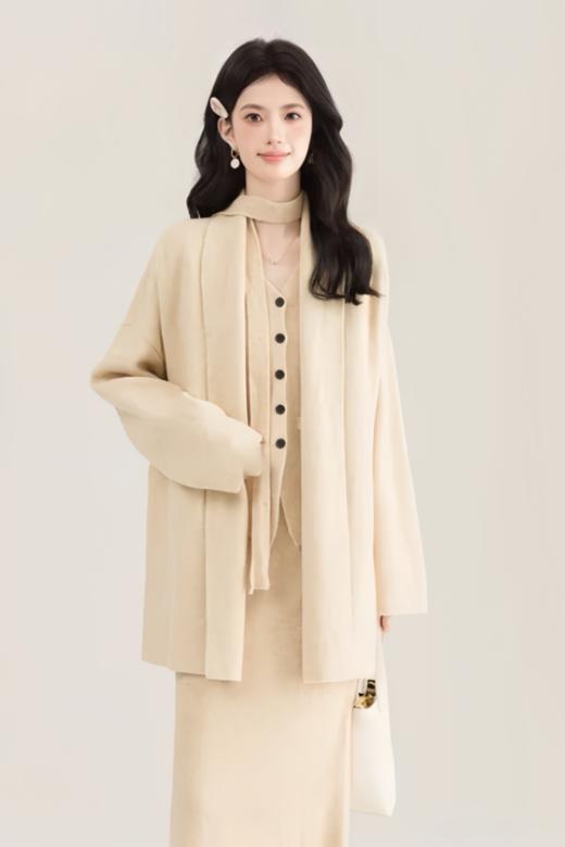 Le Malene 高级感慵懒风针织开衫半裙三件套装 21796 商品图0